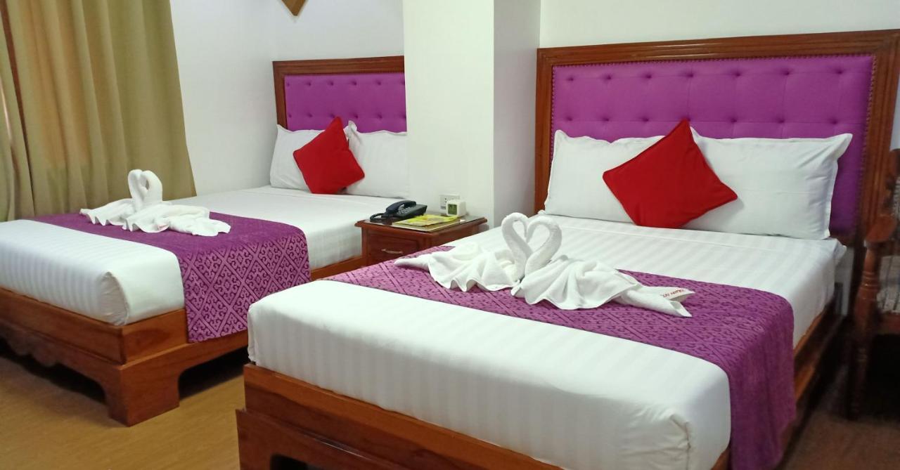 Cln Boutique Hotel Tacloban Esterno foto