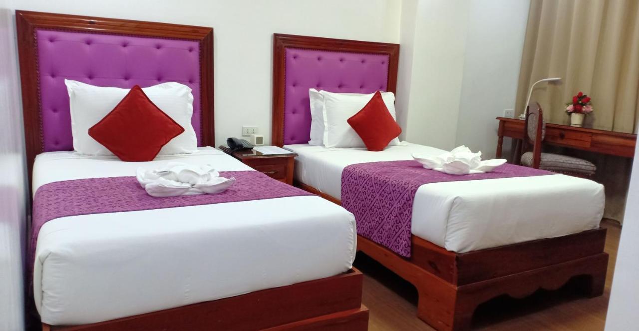 Cln Boutique Hotel Tacloban Esterno foto