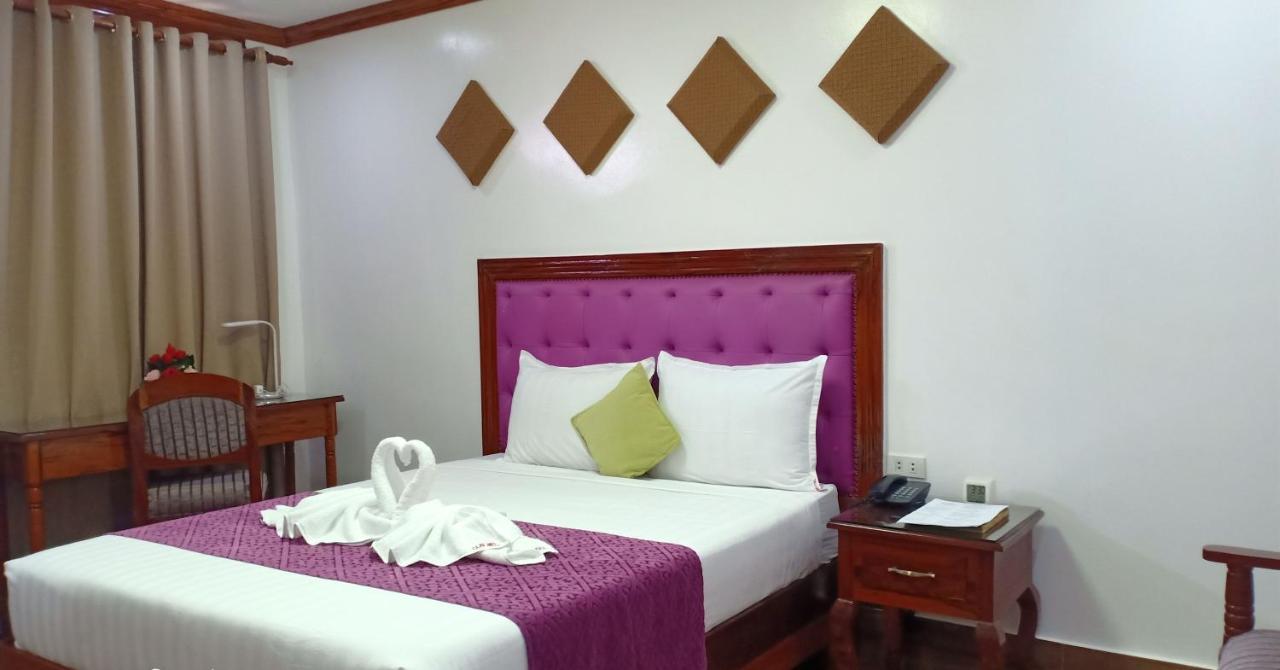 Cln Boutique Hotel Tacloban Esterno foto